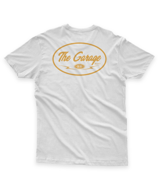 camiseta logo amarela logo atras